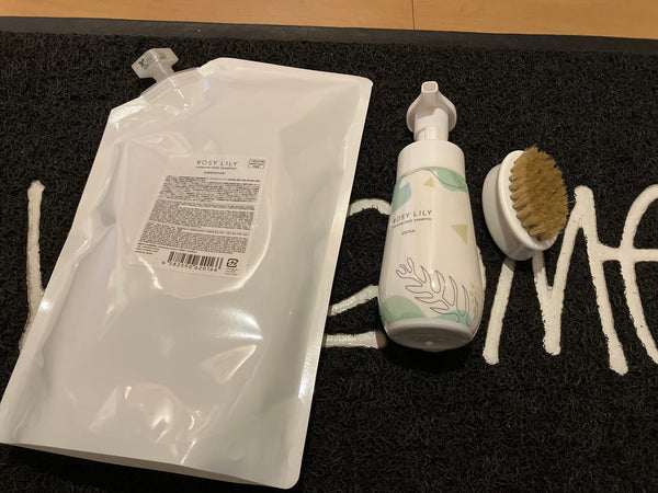 優質洗鞋泡 補充包 1L (日本製) 的顧客照片